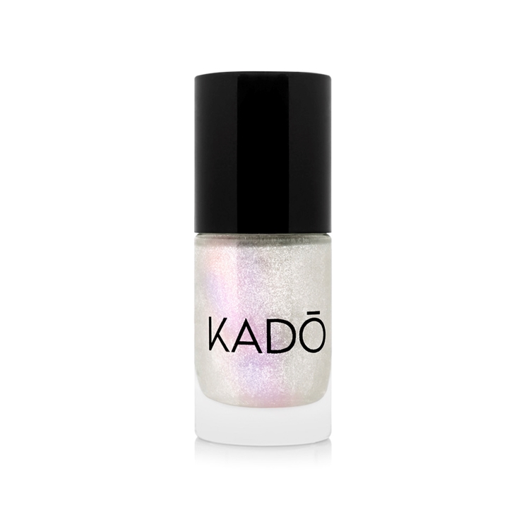 laca uñas namaste tono irisado lila, ud